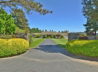 1555 McKinley Rd, Napa, CA 94558