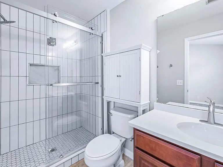 205 Sonata Cir — Photo 17
