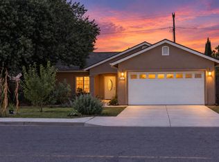1707 Sylvia St, Selma, CA 93662