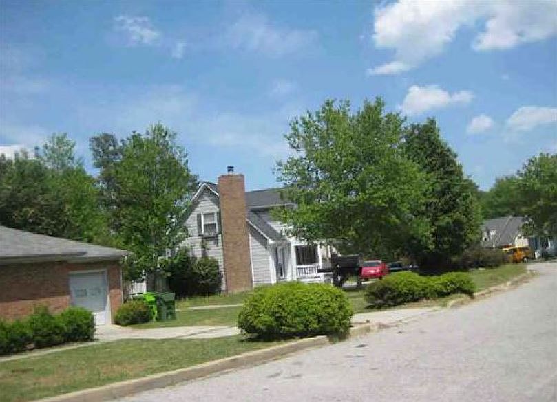 2nd image of 101 Arborgate Cir