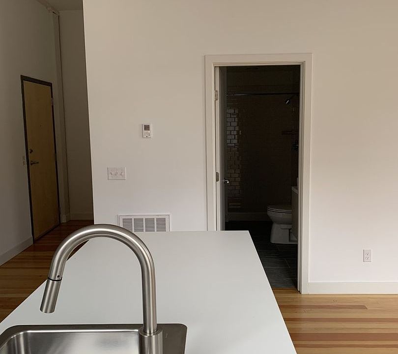 40 Sprague Street Apartment Rentals Providence, RI Zillow
