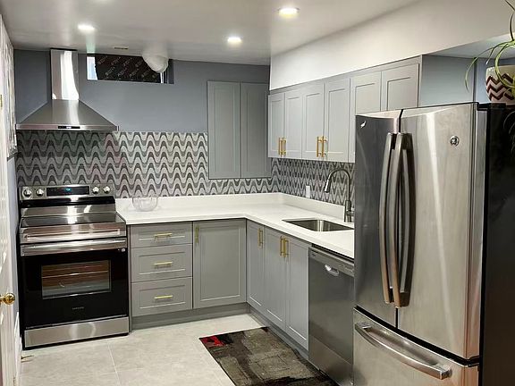 5th image of 5 Buttonwood Trl #Basement