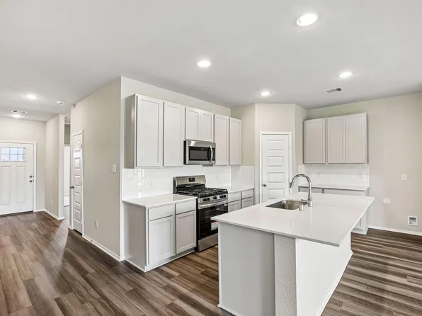 31310 Cass River Ln, Waller, TX 77484