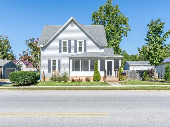 900 W Maumee St, Angola, IN 46703