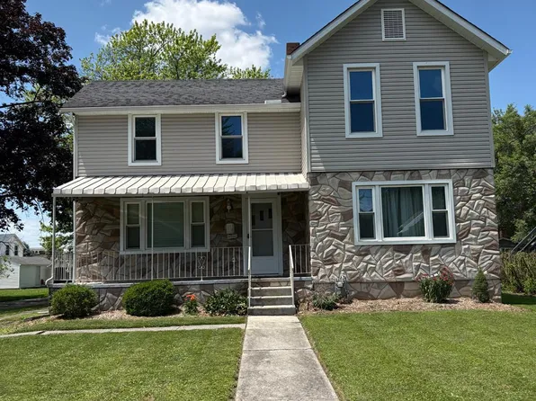 153 High St, Bellevue, OH 44811