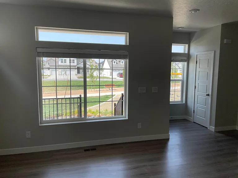 View from front room (Floor 1)