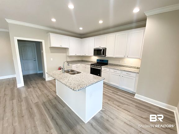 3rd image of 201 Holmes Ave #201