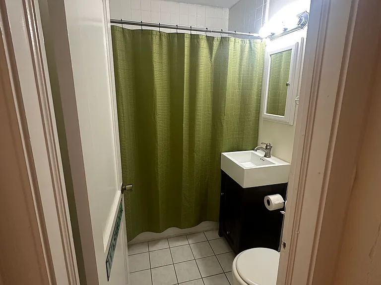 1006 N Duval St — Photo 10