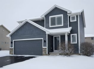 20 NE Badger Ln, Waukee, IA 50263