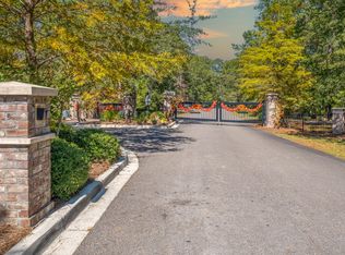 6127 Buttonbush Dr, Ravenel, SC 29470