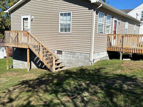 3rd image of 207A Murray St