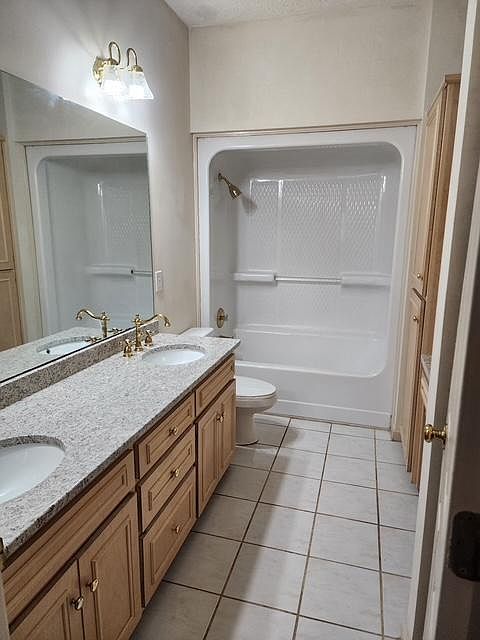 Guest bath
