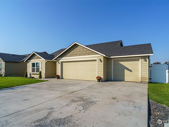 3rd image of 712 S Lakeland Drive