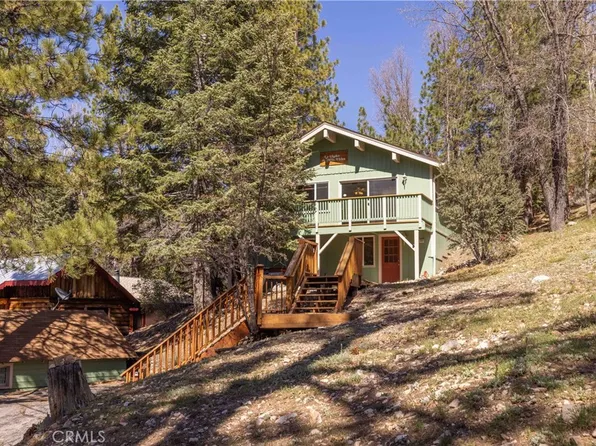 1109 Brookside Ln, Fawnskin, CA 92333