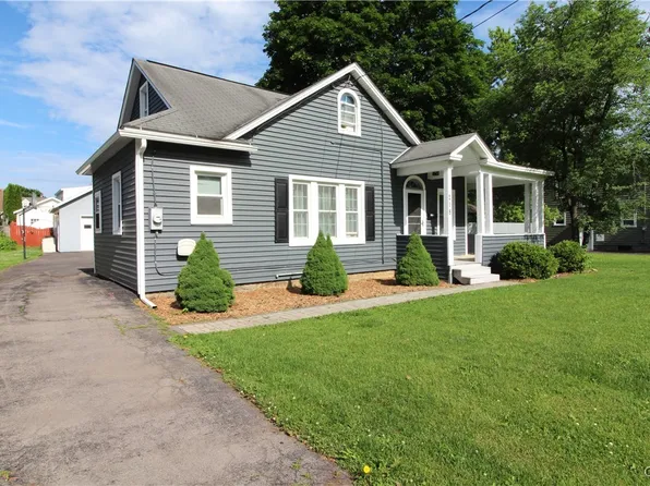218 S Terry Rd, Syracuse, NY 13219