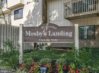 2726 Glengyle Dr #8, Vienna, VA 22181