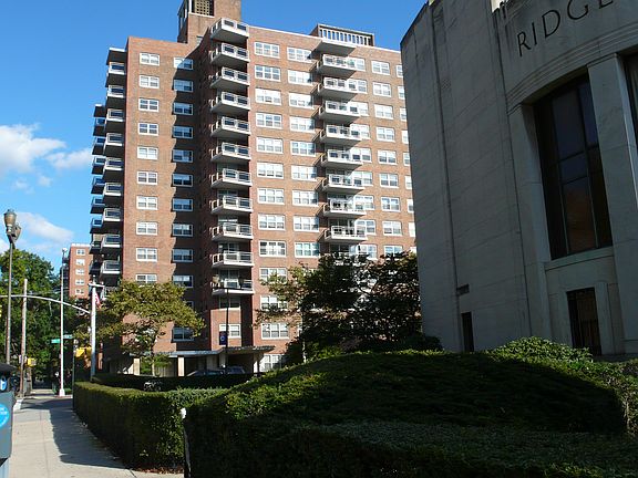 2nd image of 70-31 108th St APT 2D