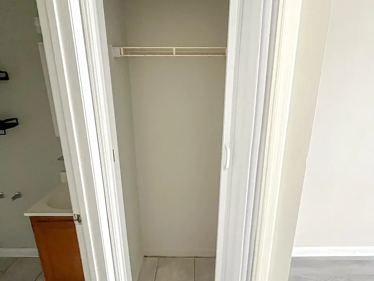 115 Shell Ave #3 — Photo 4