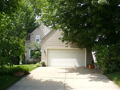 1st image of 22561 Edgecliff Dr