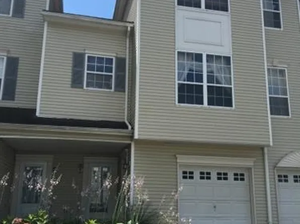 72 Hancock Dr #1206, Morristown, NJ 07960