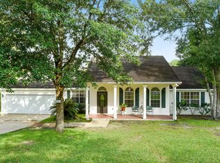 19266 Hidden Pointe Dr, Saucier, MS 39574