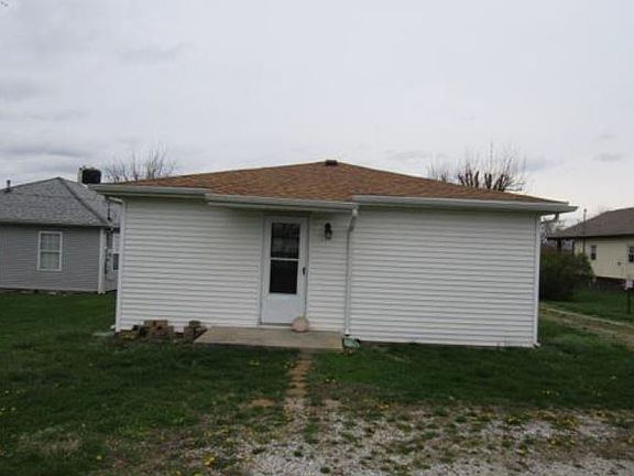 2nd image of 317 W 4th St