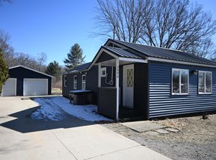 2096 S Mill Iron Rd, Muskegon, MI 49442