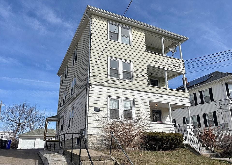 1st image of 187 Sisson St