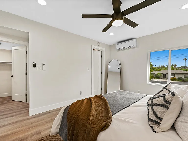 1162 Erica St — Photo 21