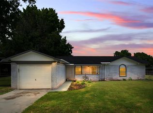 447 W Hobbs St, Boyd, TX 76023