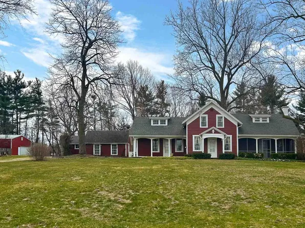 55334 Quince Rd, South Bend, IN 46619