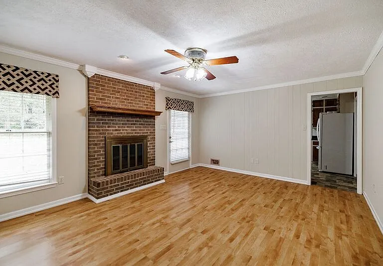 1110 Maple Cir — Photo 15