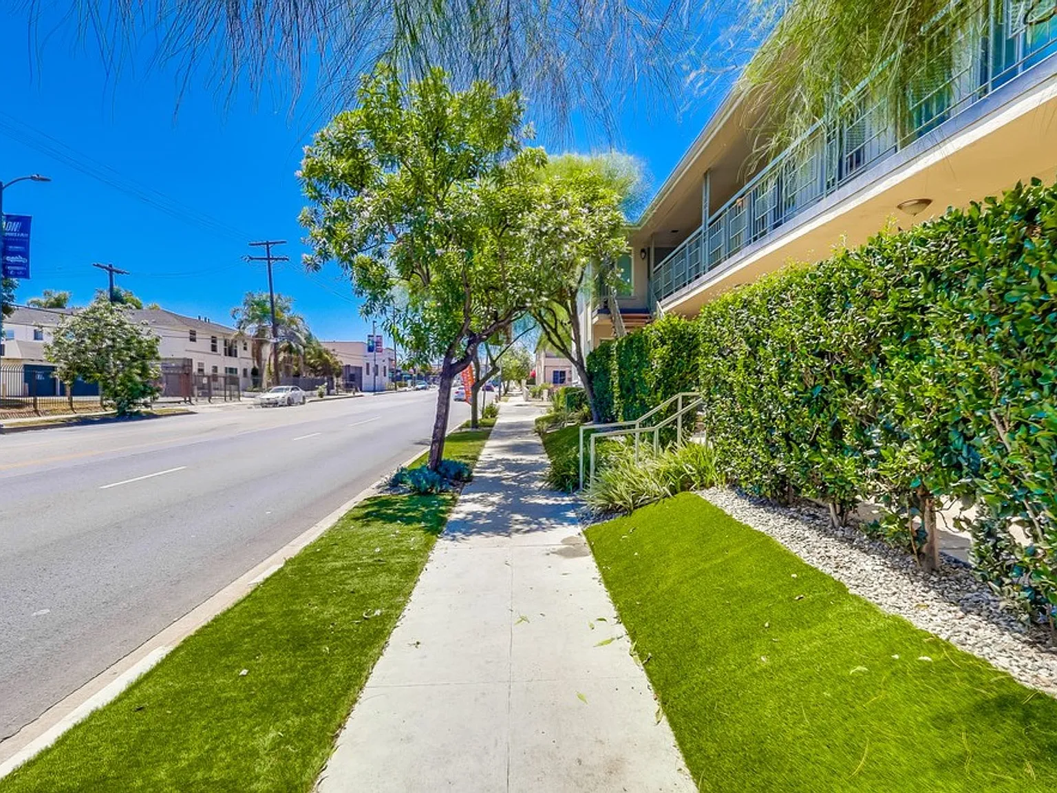 Secure, Walkable Building Near Crenshaw & Slauson Plaza — Photo 1