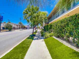 Secure, Walkable Building Near Crenshaw & Slauson Plaza, Los Angeles, CA 90043