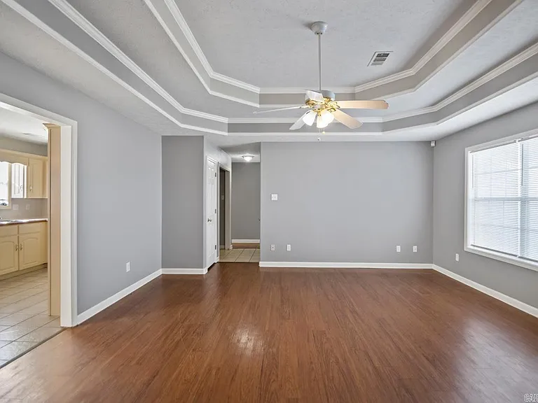 17 Azalea Dr — Photo 4