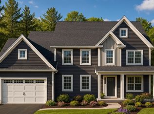 7a Wyatt's Way, Clifton Park, NY