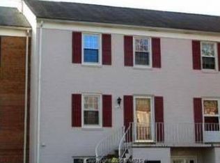 14485 Golden Oak Rd, Centreville, VA 20121