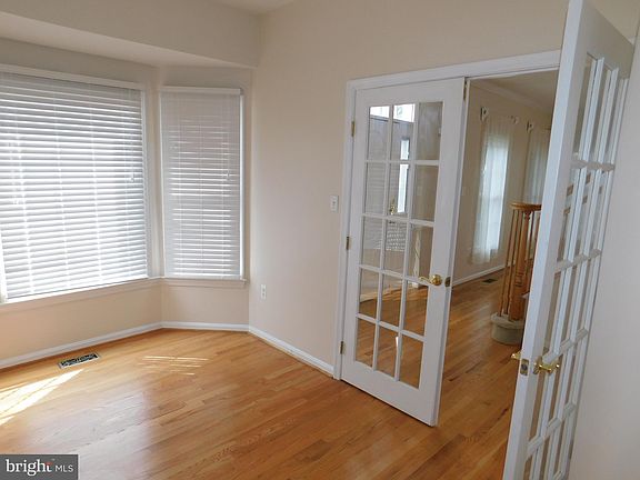 4th image of 805 Winterberry Dr