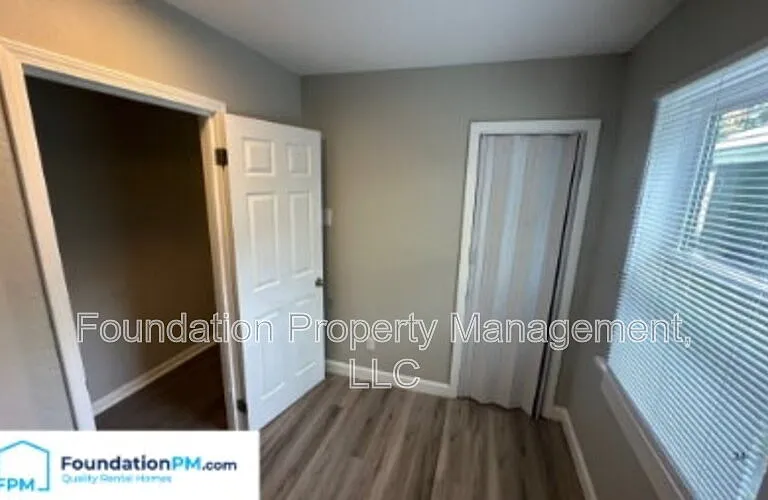 869 N Bingham St — Photo 11