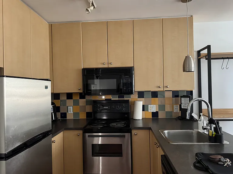 819 Hamilton St #753 — Photo 9