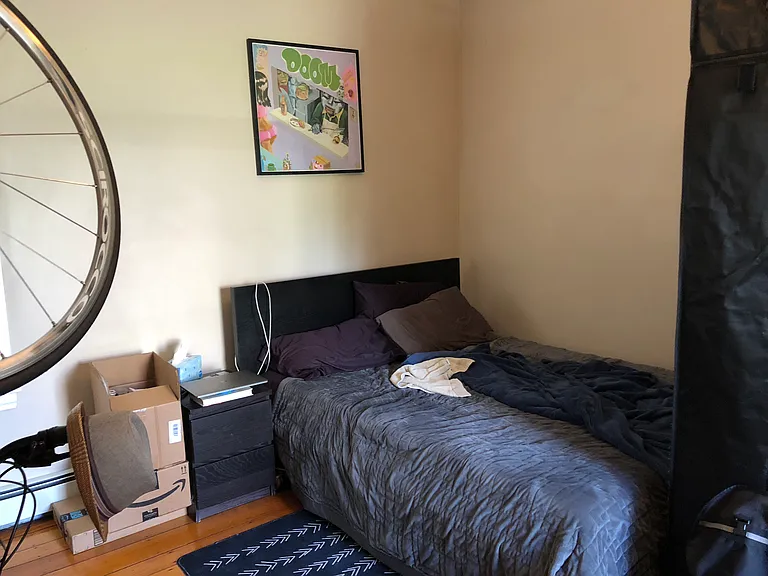 40 Springfield St #R — Photo 3