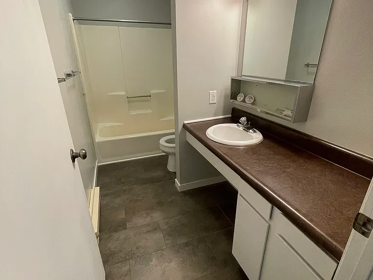 1128 Sunset Ln #4 — Photo 18