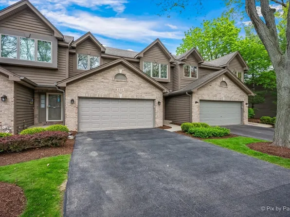 836 Millcreek Cir #836, Elgin, IL 60123