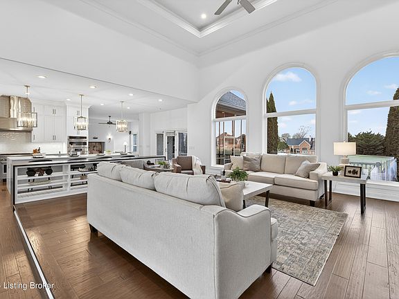 4th image of 15407 Crystal Springs Way