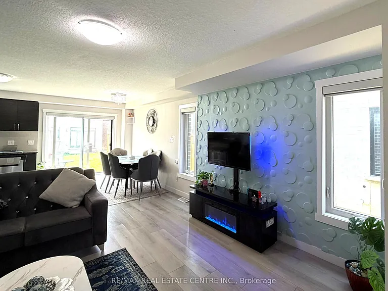 51 Wilkinson Ave — Photo 7