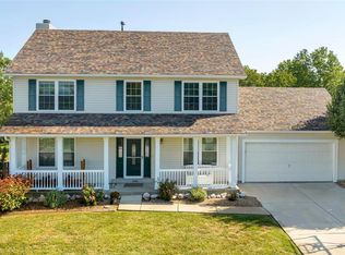 1090 Harness Dr, Saint Charles, MO