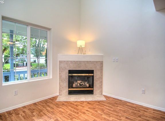 4th image of 17304 SE 16th St