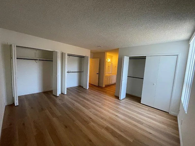 11747 Darlington Ave #204 — Photo 16