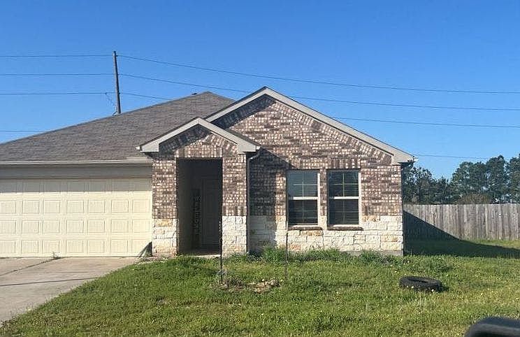 1st image of 20112 Leaf River Cir