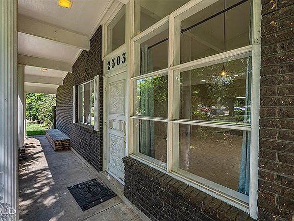 2nd image of 2303 Ashland Ave